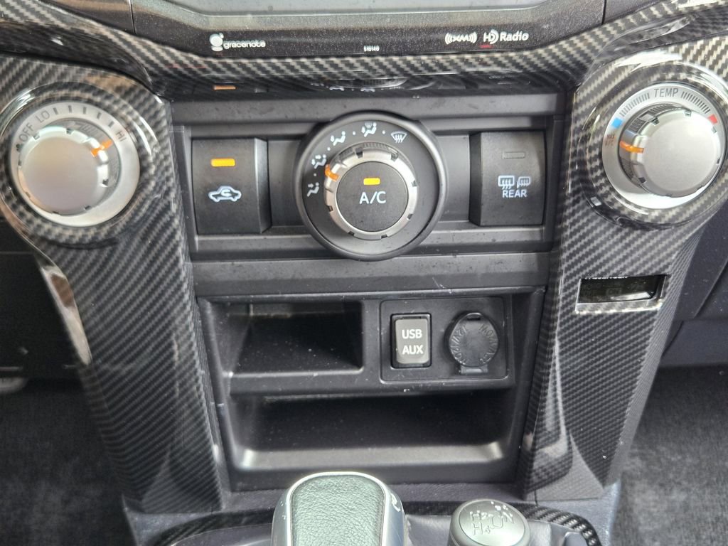 Used 2018 Toyota 4Runner TRD Off-Road AWD/4WD image 24