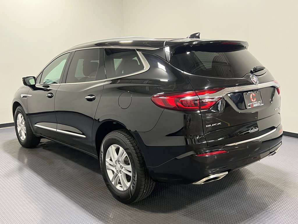 Used 2018 Buick Enclave Essence image 25