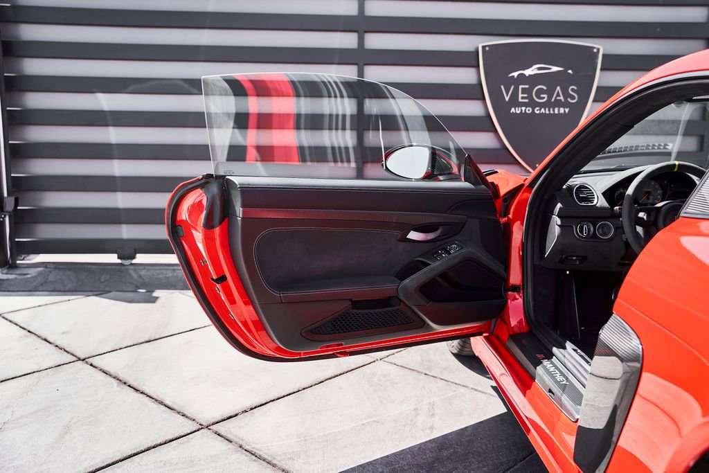 Used 2023 Porsche 718 Cayman GT4 RS image 36