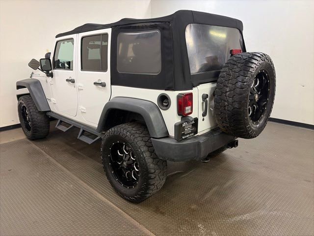 Used 2013 Jeep Wrangler Unlimited Rubicon w/ Connectivity Group image 6