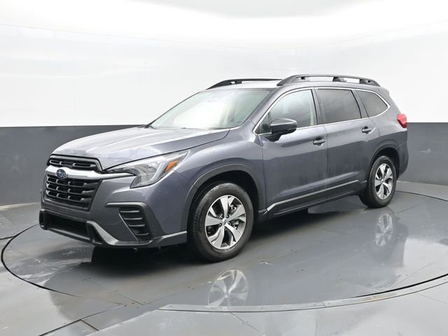 Used 2025 Subaru Ascent Premium AWD/4WD image 1