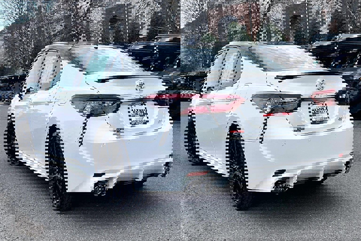 Used 2023 Toyota Camry XSE image 11