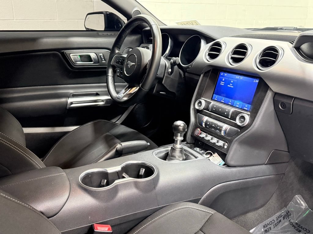 Used 2022 Ford Mustang GT w/ Equipment Group 301A RWD image 30