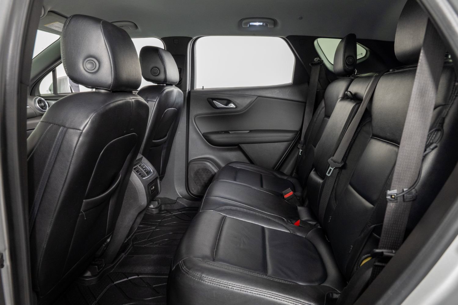 Used 2019 Chevrolet Blazer LT image 18