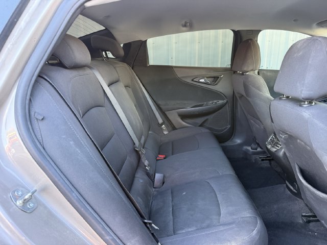 Used 2022 Chevrolet Malibu LT FWD image 30