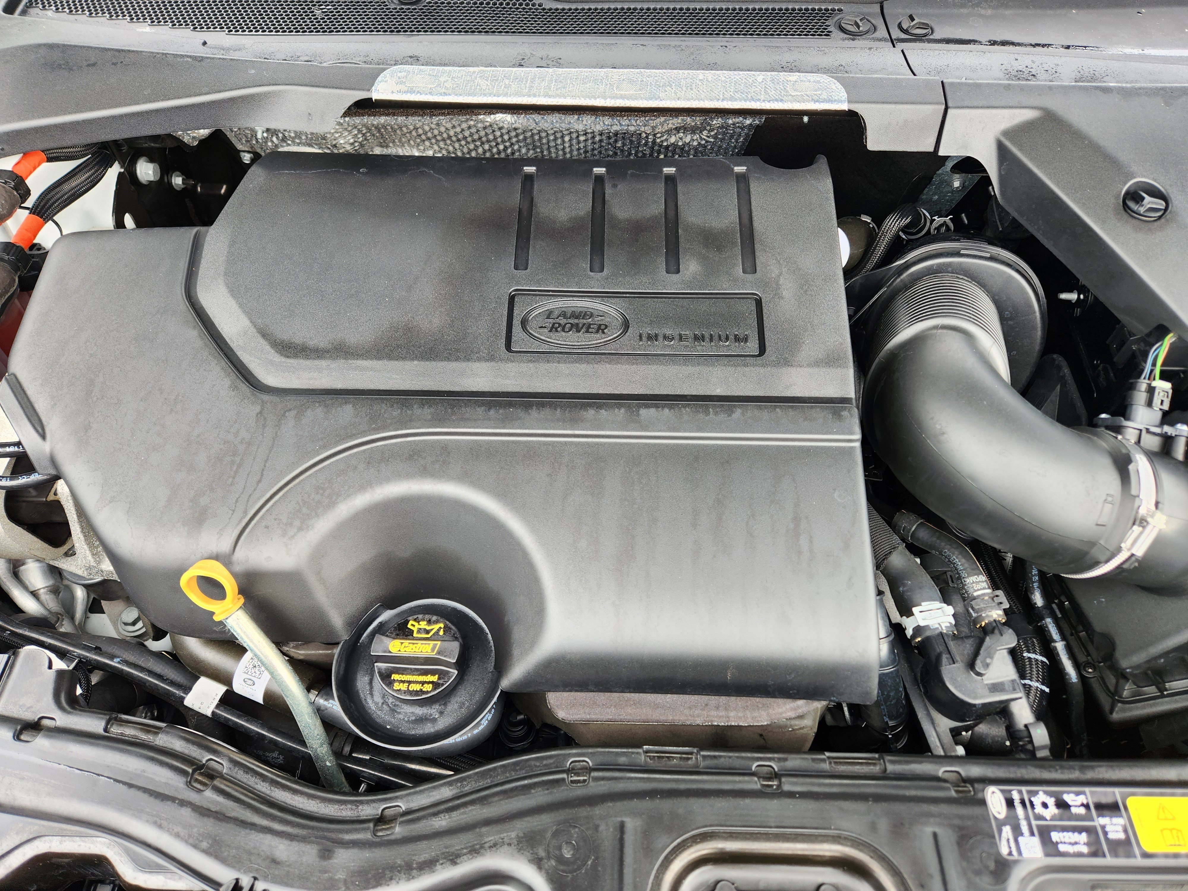 Certified 2025 Land Rover Discovery Sport S image 9