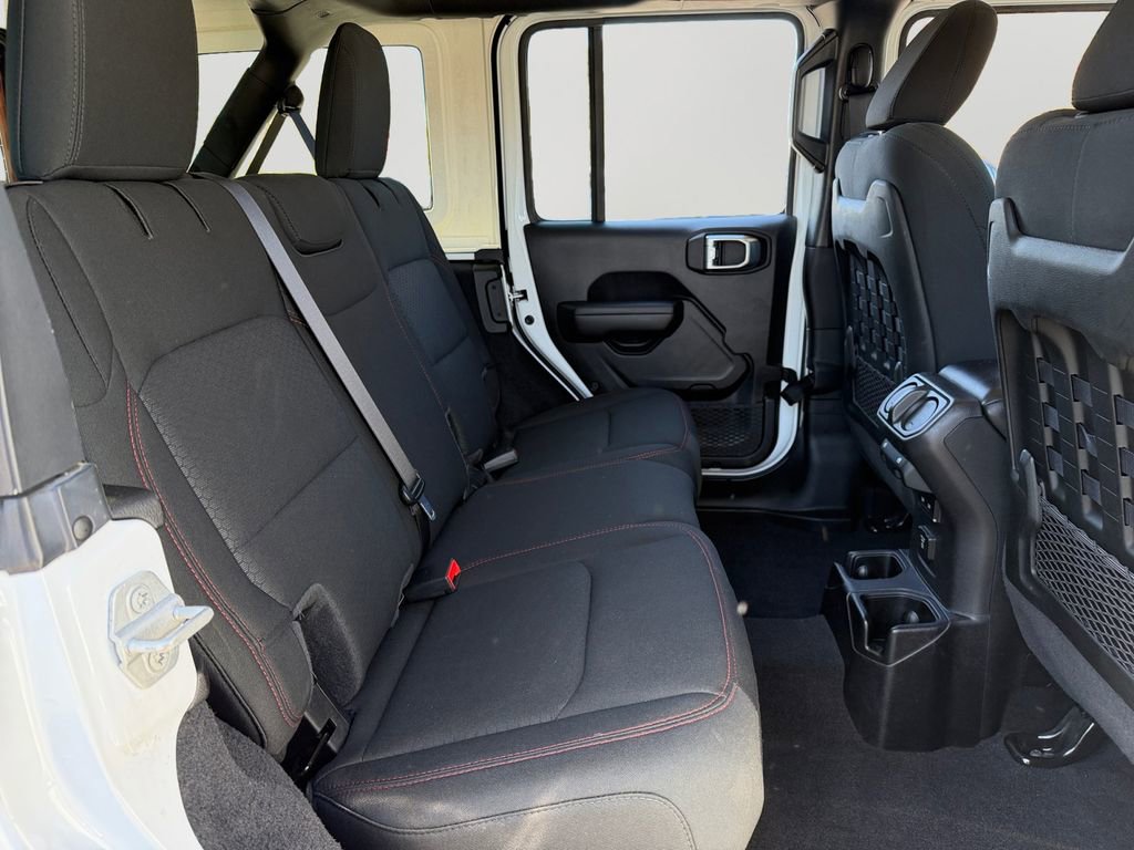 Used 2021 Jeep Wrangler Unlimited Rubicon w/ Steel Bumper Group image 9