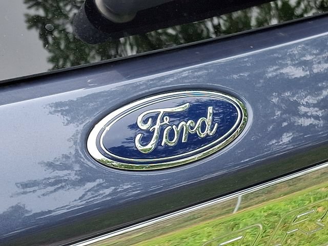 Used 2021 Ford Explorer Limited w/ Equipment Group 301A AWD/4WD image 29