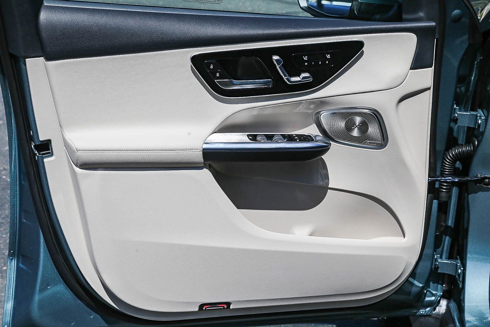 New 2026 Mercedes-Benz GLC 350e 4MATIC image 19