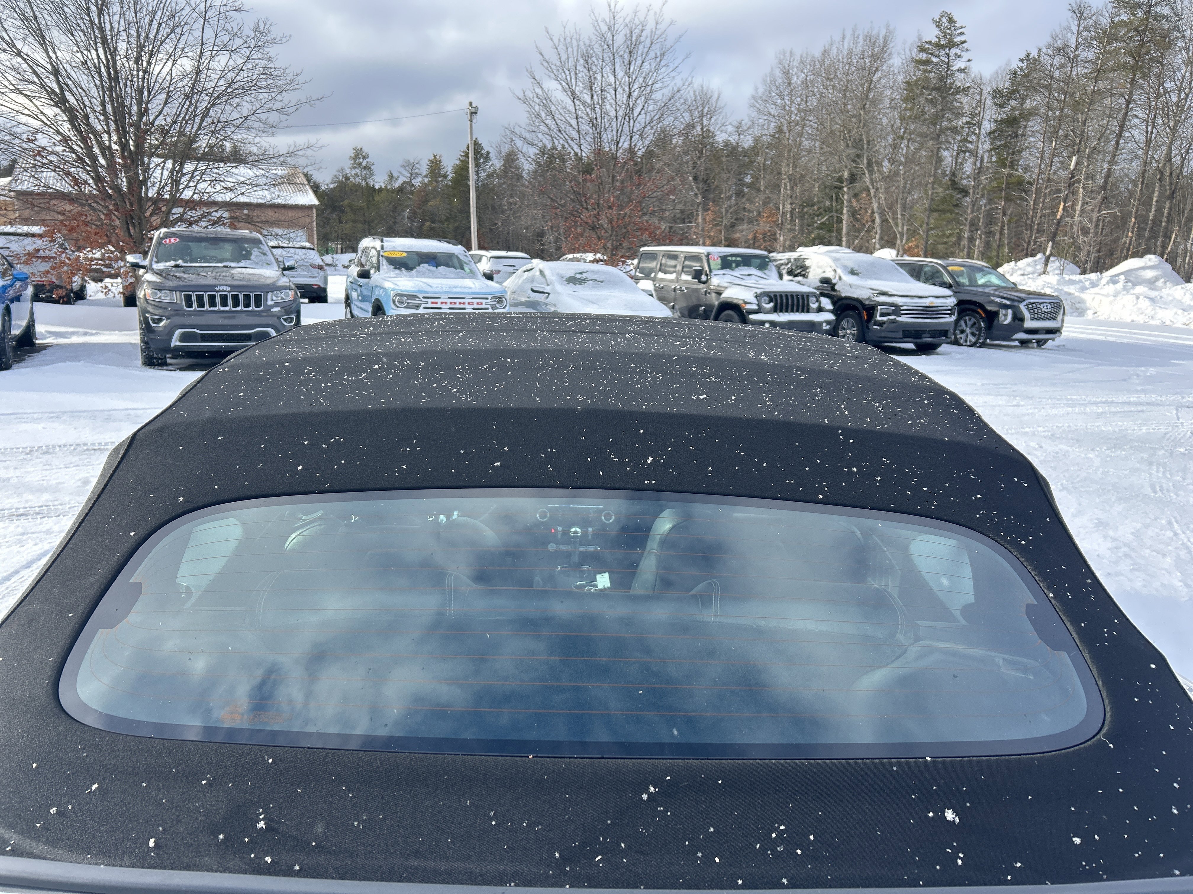 Used 2017 Ford Mustang Premium image 25