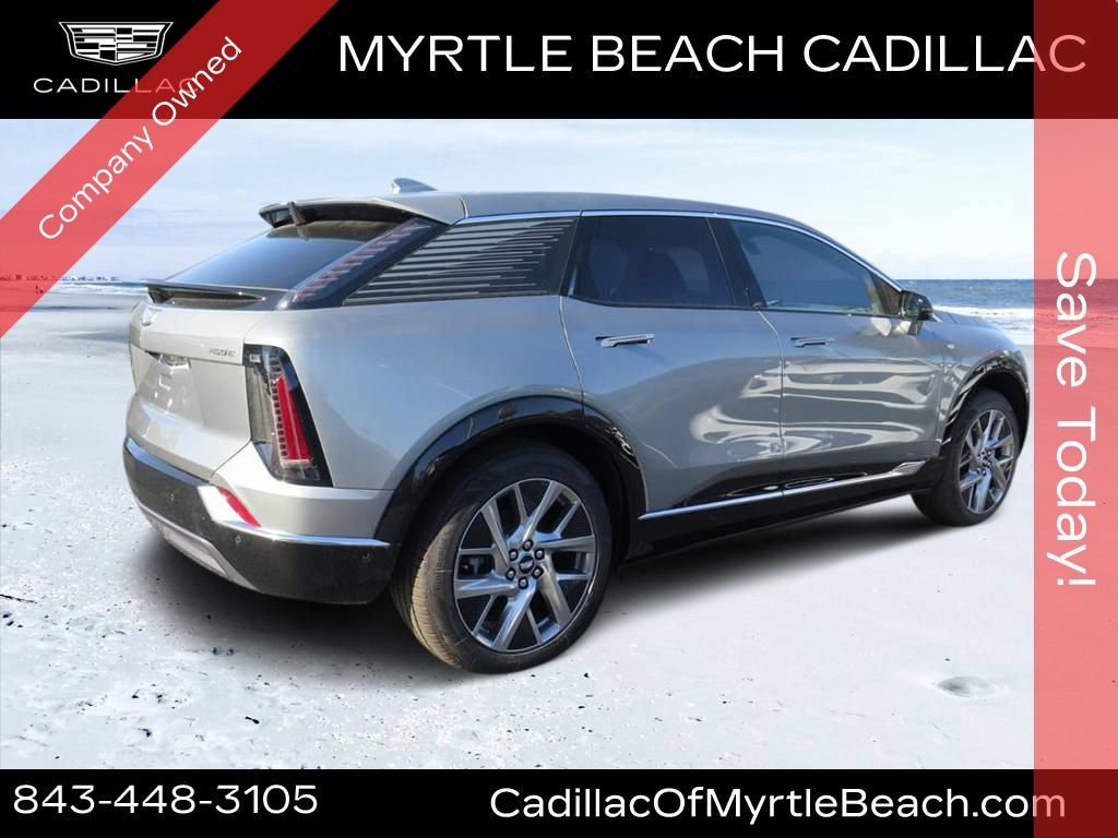 New 2026 Cadillac Optiq Luxury 2 RWD image 3