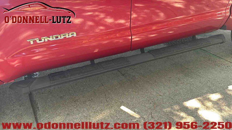 Used 2018 Toyota Tundra SR5 w/ SR5 Upgrade Package AWD/4WD image 31