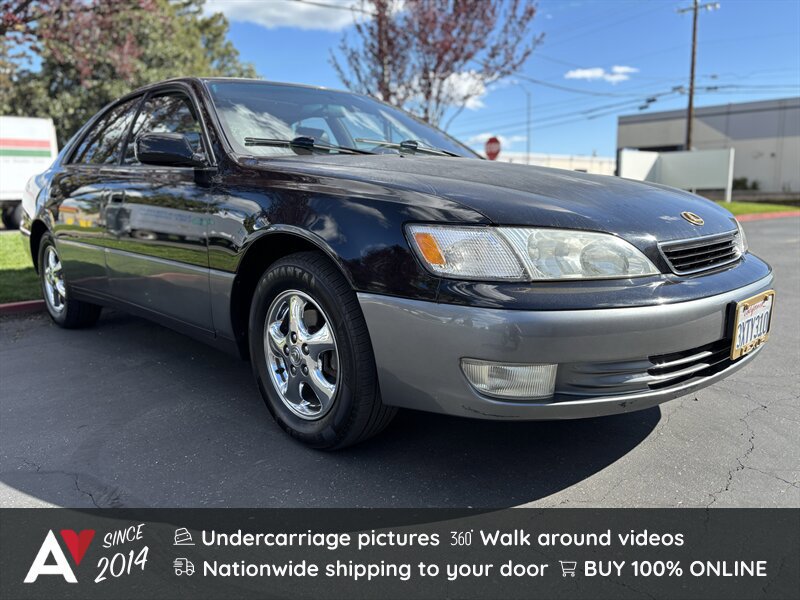 Used 1998 Lexus ES 330 FWD image 1
