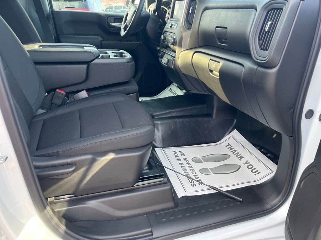 New 2026 Chevrolet Silverado 3500 W/T image 31