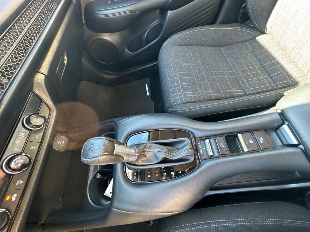 Used 2024 Honda HR-V LX image 18