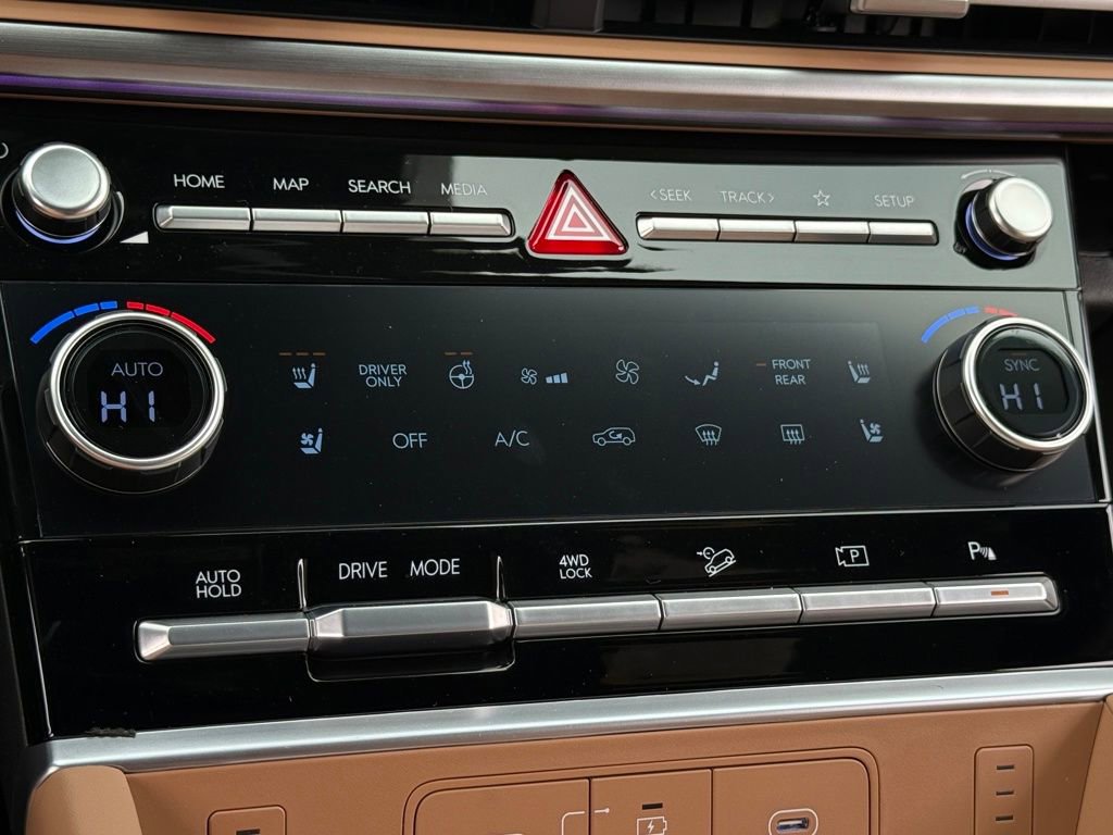 New 2026 Hyundai Santa Fe Calligraphy AWD/4WD image 17