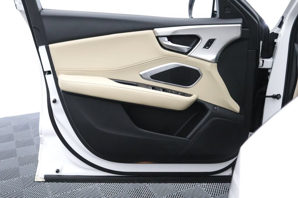 Certified 2024 Acura RDX SH-AWD image 11