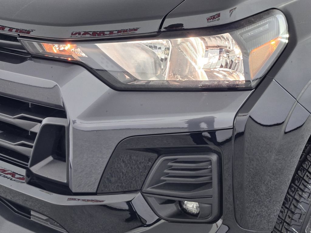 Used 2024 Chevrolet Colorado LT w/ LT Convenience Package II image 11