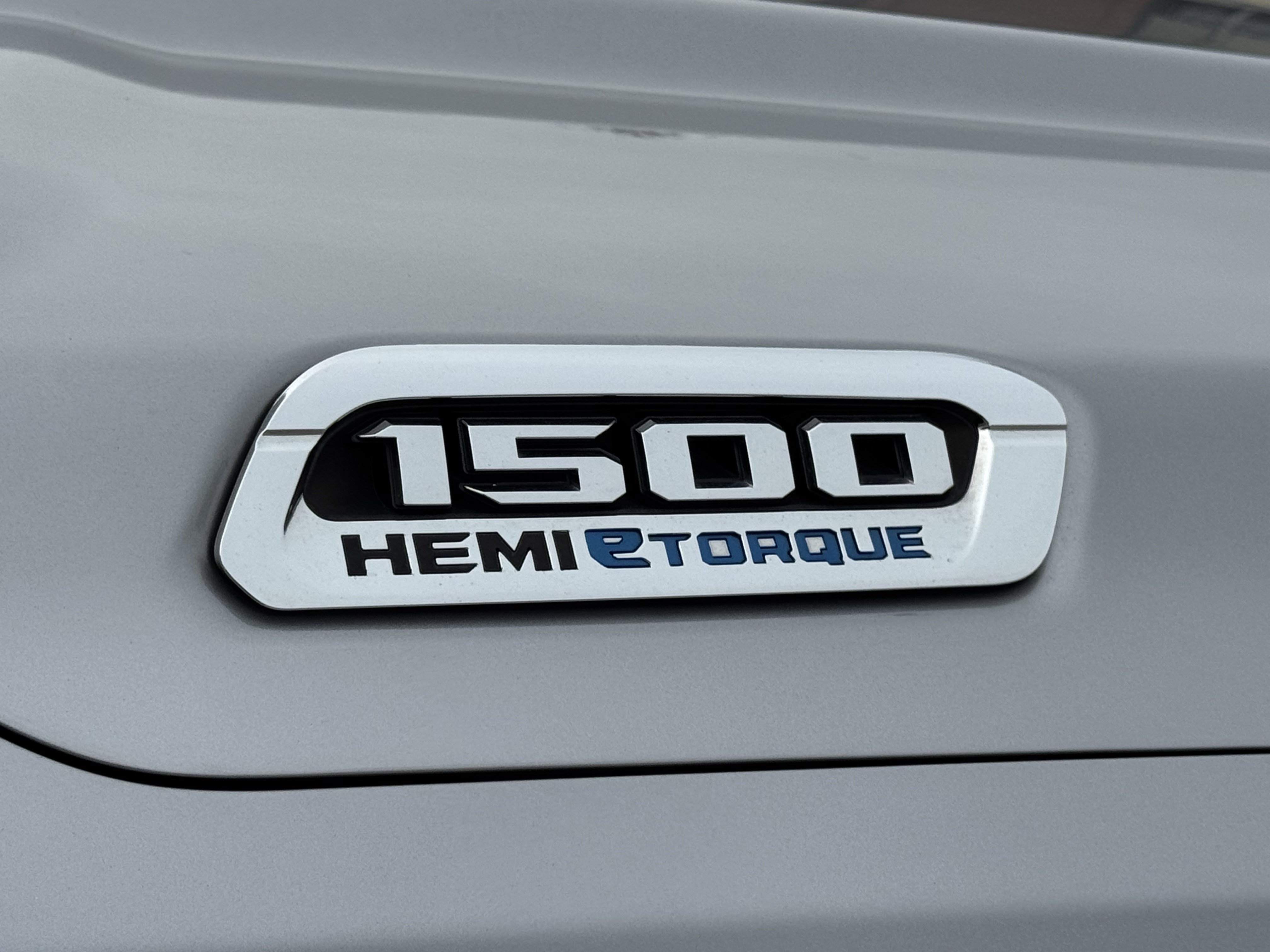 Used 2021 RAM 1500 Laramie image 44