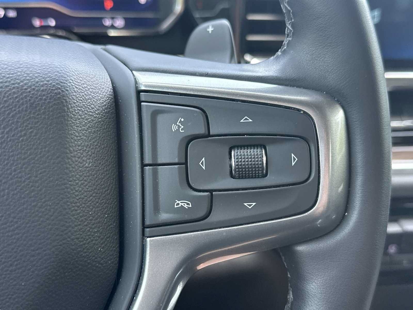 Certified 2025 Chevrolet Silverado 1500 RST AWD/4WD image 27