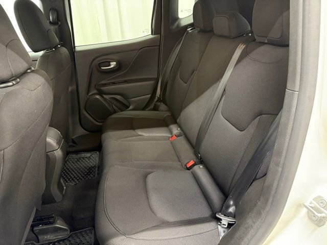 Used 2023 Jeep Renegade Latitude image 21