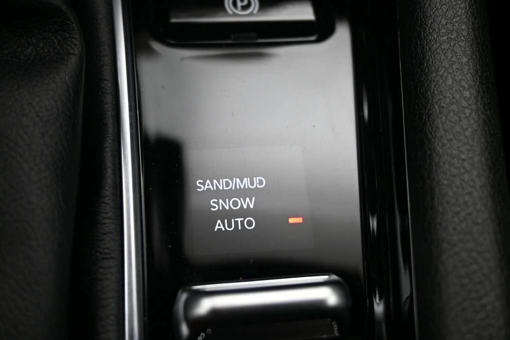 New 2026 Jeep Compass Latitude AWD/4WD image 15