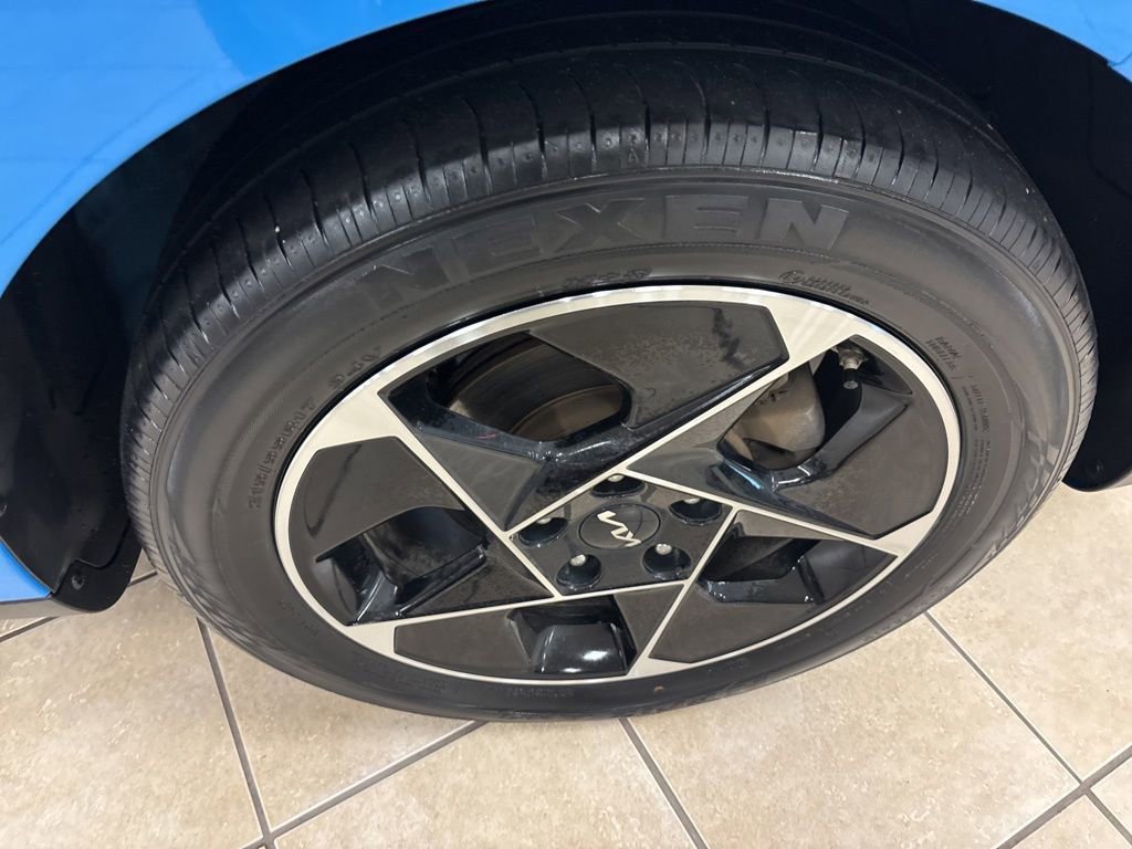 Used 2023 Kia Soul EX image 34