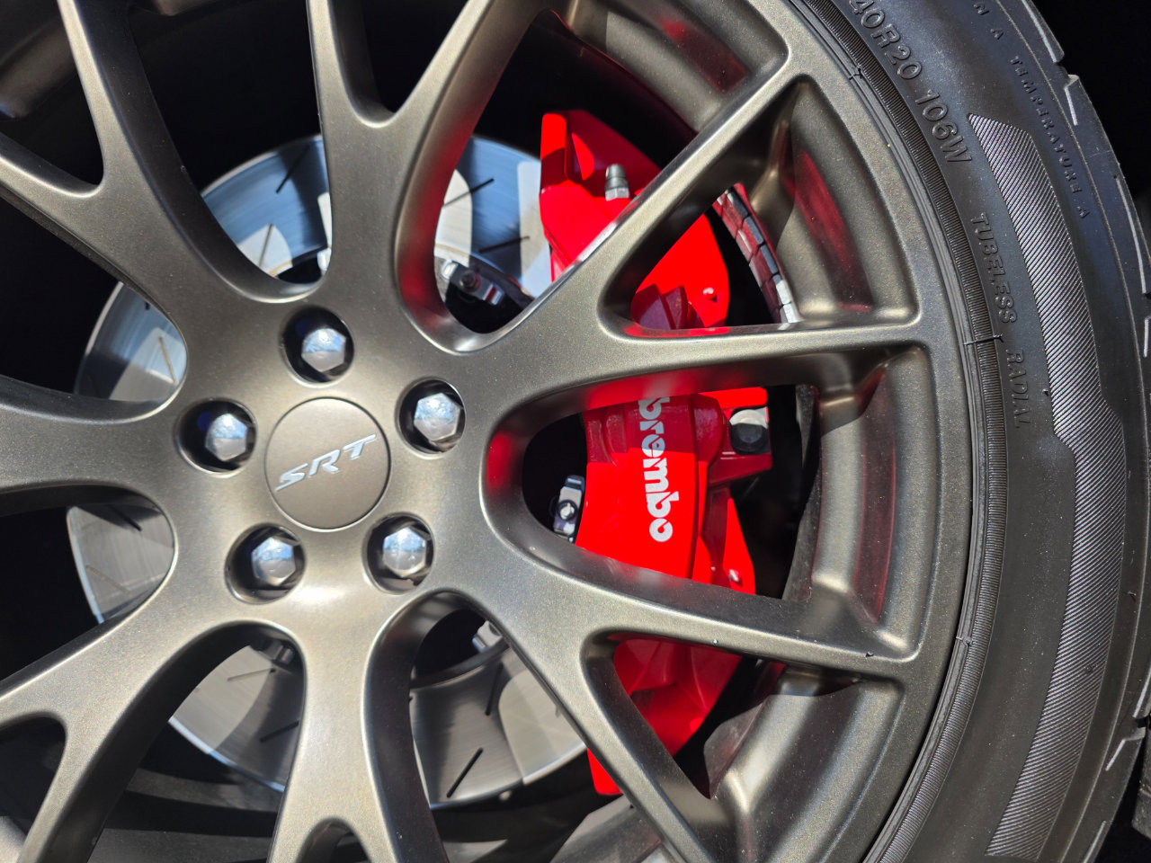 Used 2015 Dodge Challenger SRT Hellcat image 26