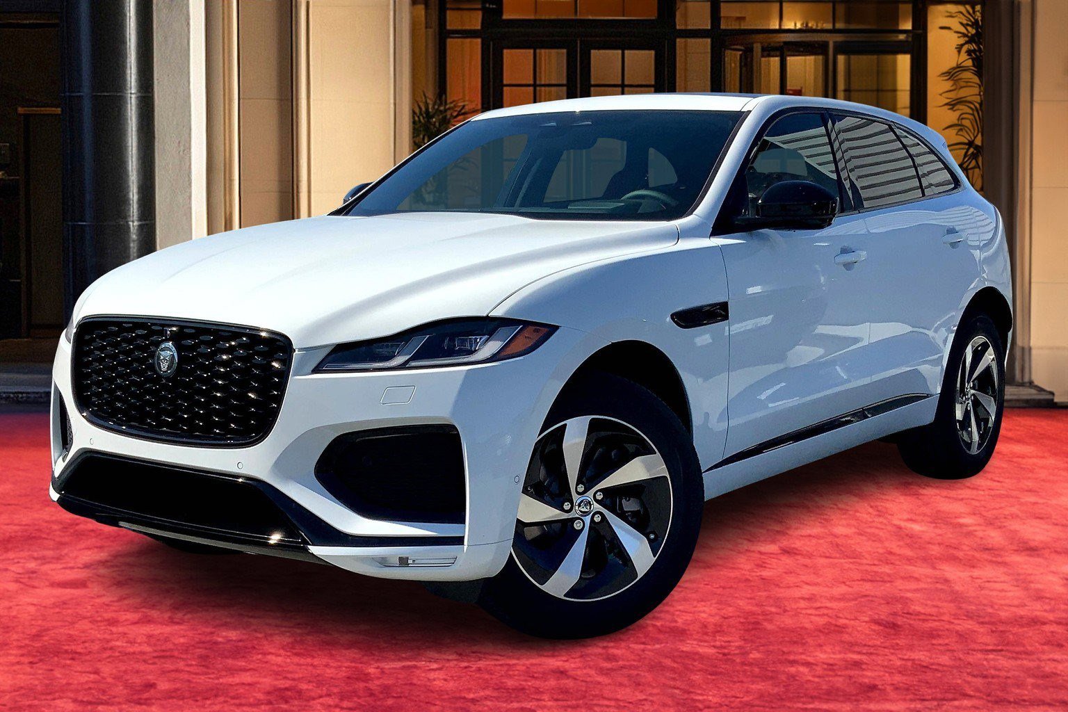 New 2026 Jaguar F-PACE R-Dynamic S image 1
