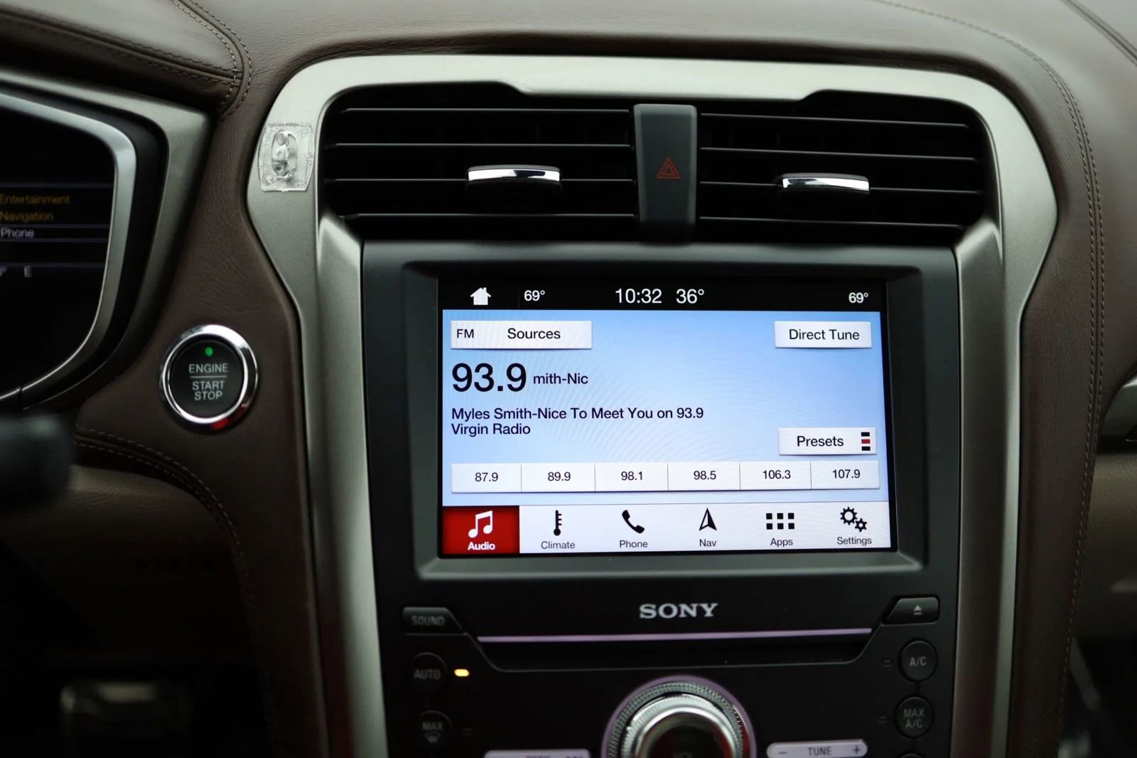 Used 2017 Ford Fusion Platinum image 25