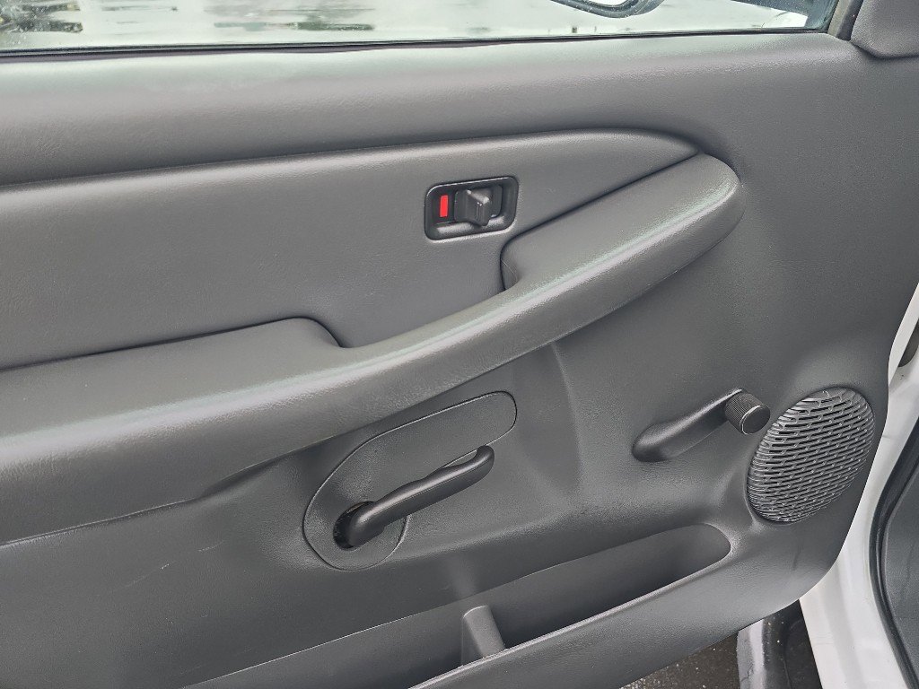 Used 2006 Chevrolet Silverado 2500 W/T image 11