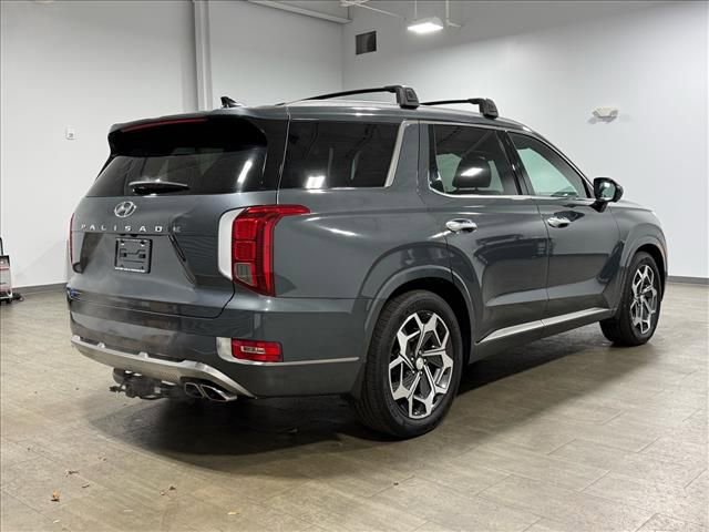 Used 2022 Hyundai Palisade Calligraphy w/ Winter Package image 4