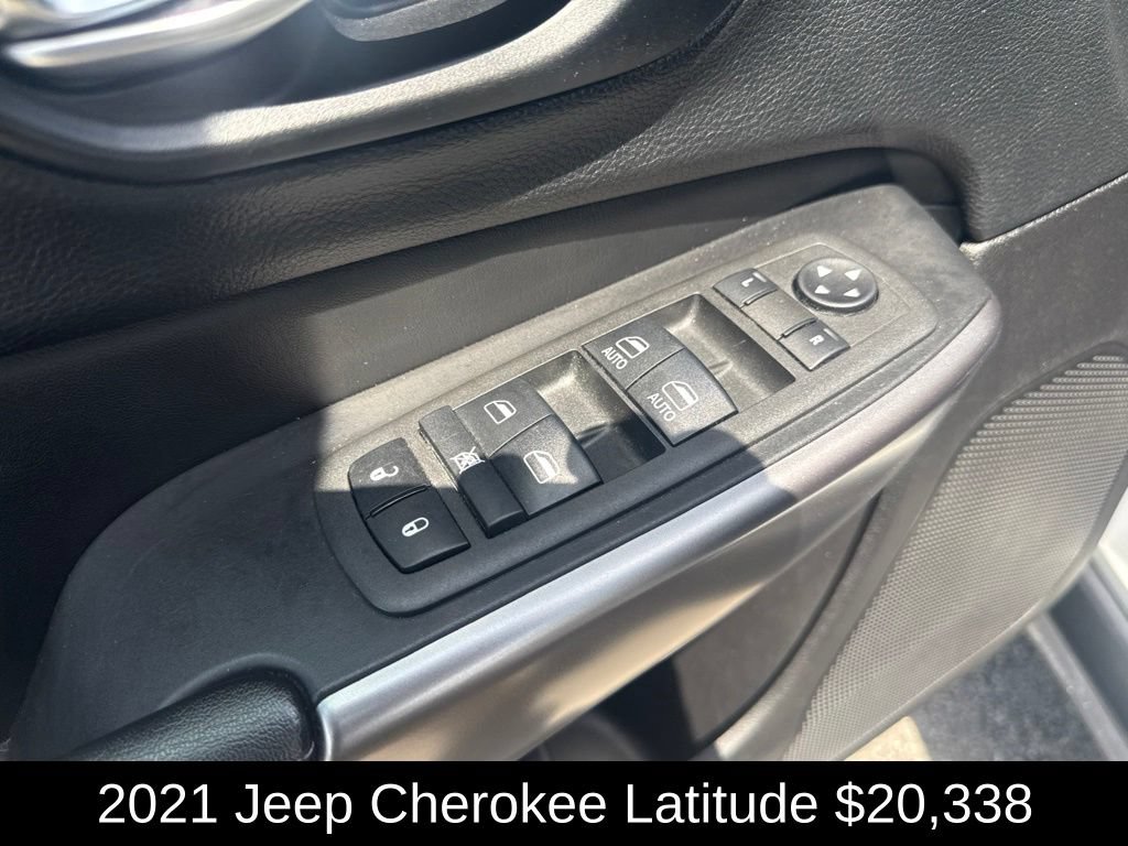 Used 2021 Jeep Cherokee Latitude w/ Mobile Office Group AWD/4WD image 11