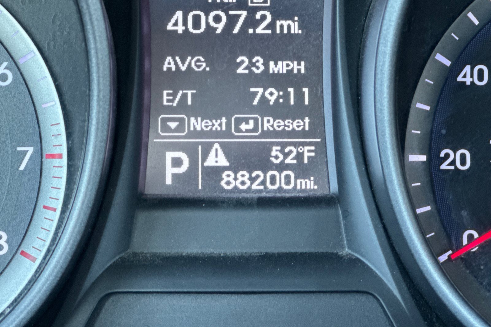 Used 2016 Hyundai Santa Fe Sport image 20