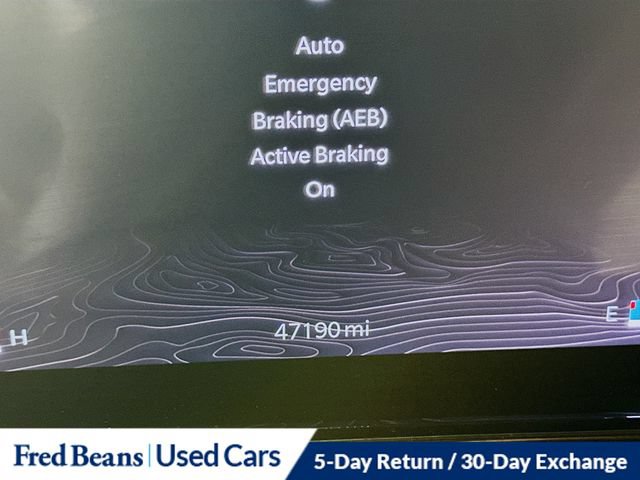 Certified 2022 Jeep Wagoneer Series II w/ Premium Group I AWD/4WD image 17