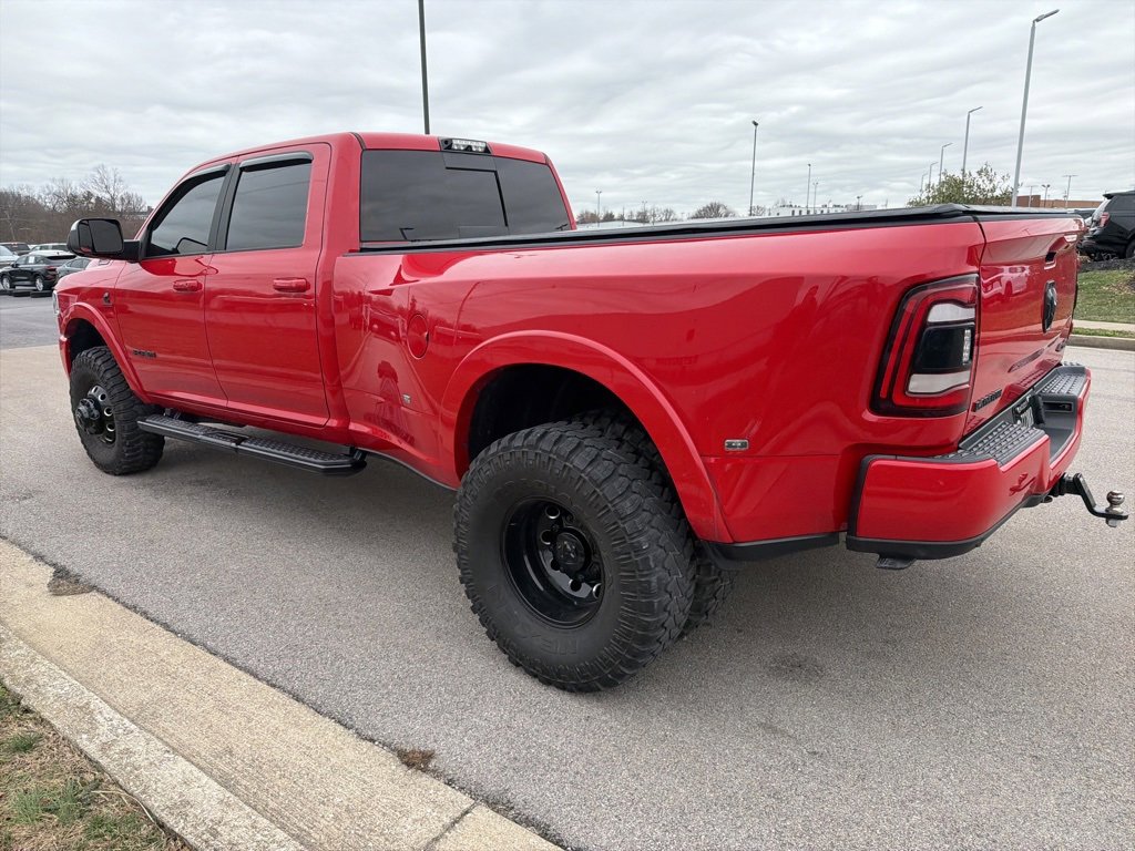 Used 2021 RAM 3500 Laramie w/ Night Edition image 7