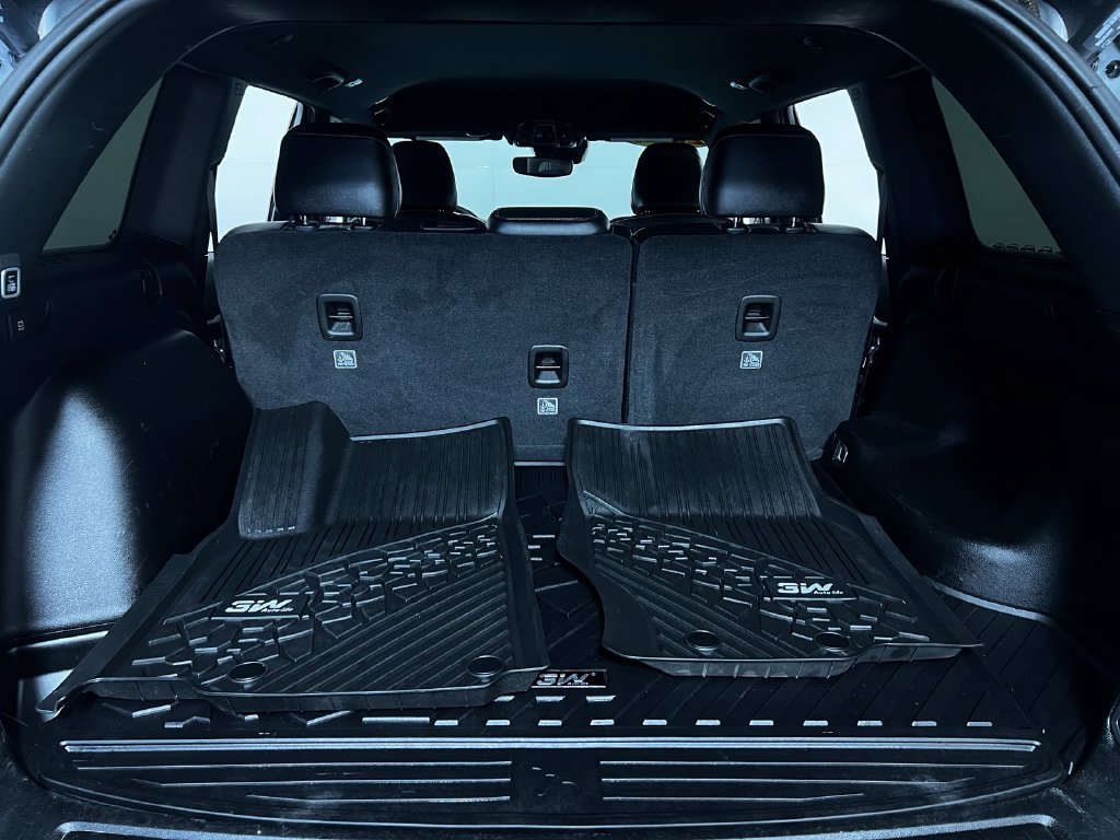 Used 2024 Jeep Grand Cherokee Limited RWD image 28