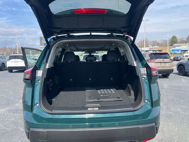New 2026 Nissan Rogue SV image 32