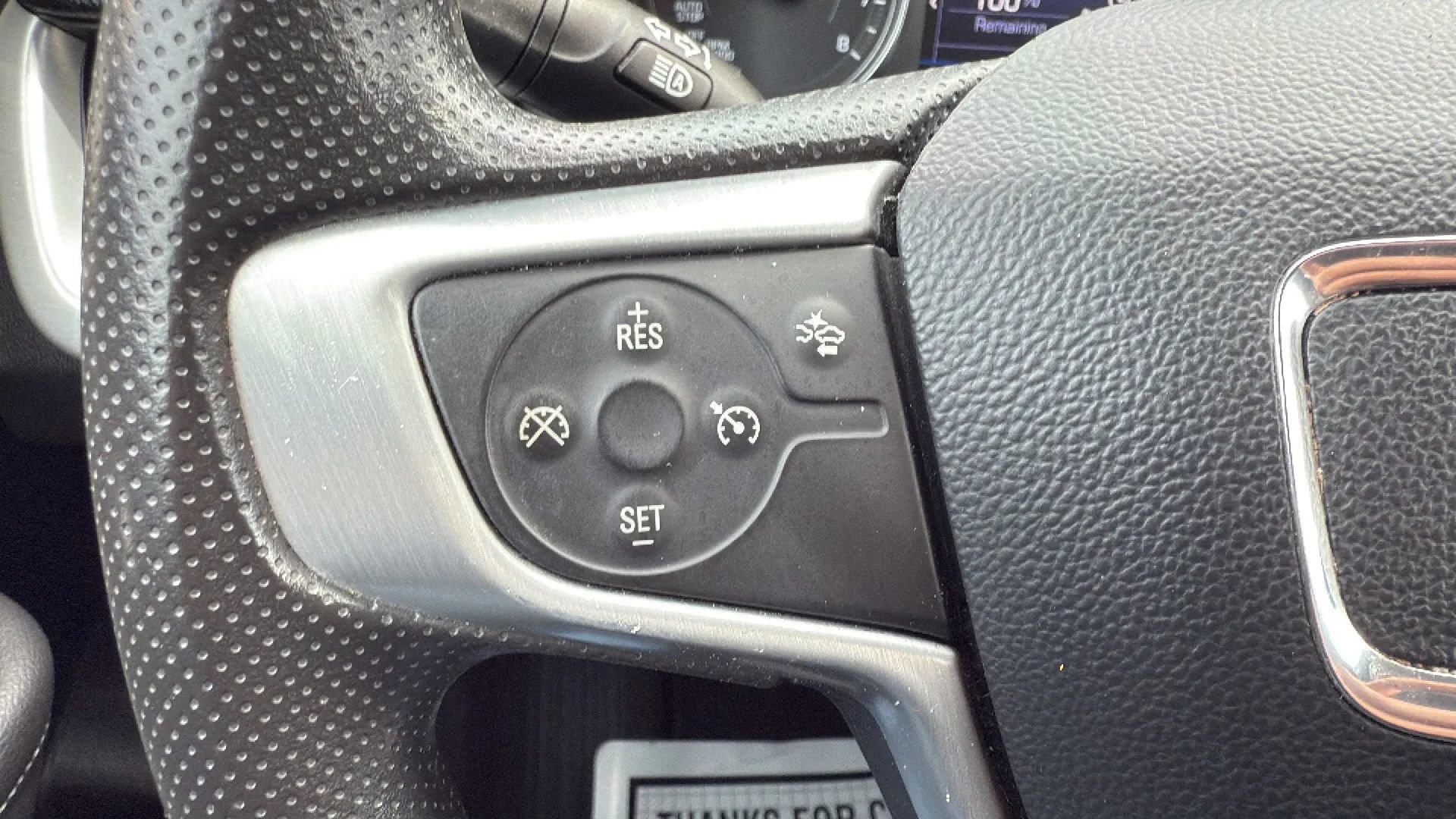 Used 2022 GMC Terrain SLE image 12