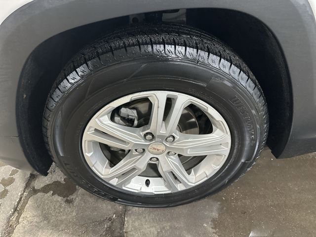 Used 2022 GMC Terrain SLE w/ Driver Convenience Package image 22