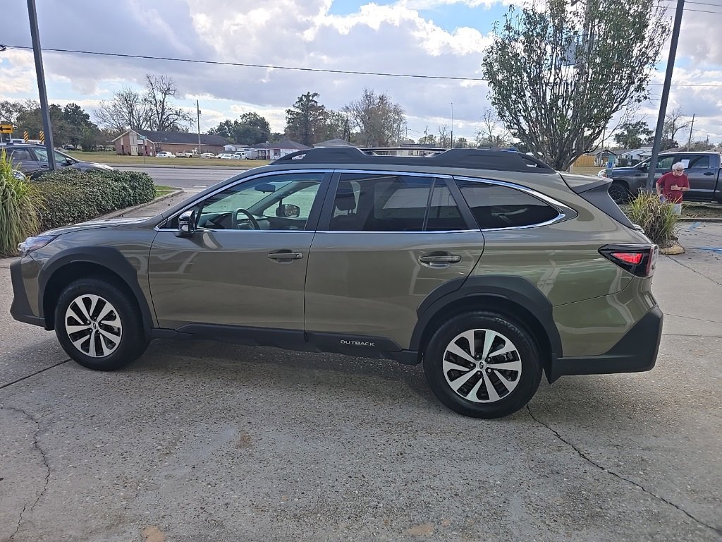Certified 2025 Subaru Outback Premium image 20