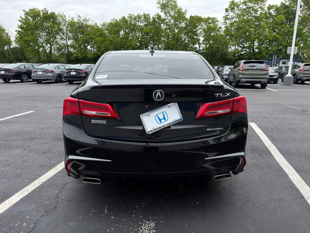 Used 2020 Acura TLX V6 SH-AWD w/ Advance Package image 4