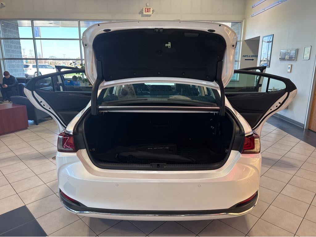Used 2021 Lexus ES 250 w/ Premium Package AWD/4WD image 11