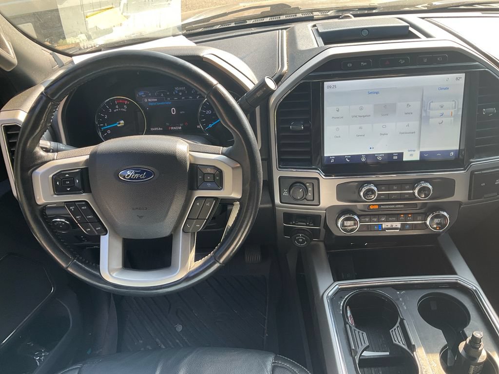 Used 2022 Ford F350 Lariat w/ Lariat Value Package AWD/4WD image 22