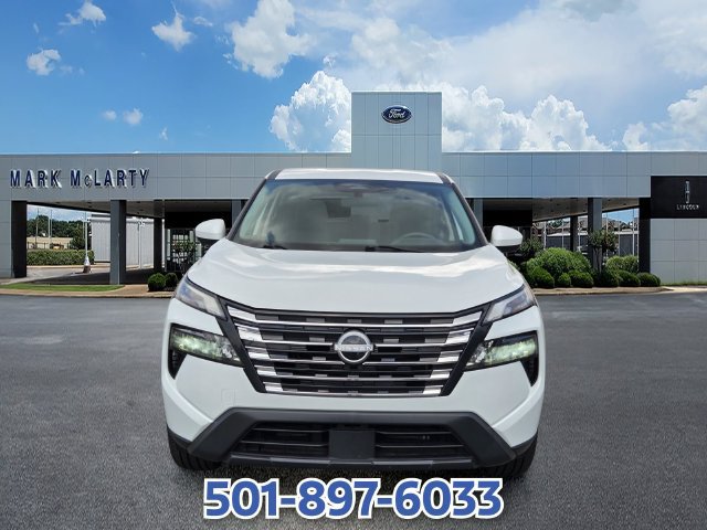 Used 2024 Nissan Rogue SV FWD image 8