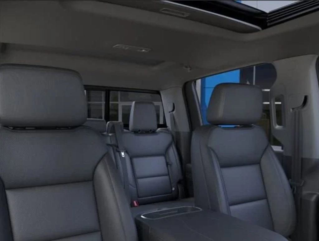 New 2023 Chevrolet Silverado 1500 RST w/ Convenience Package II AWD/4WD image 5