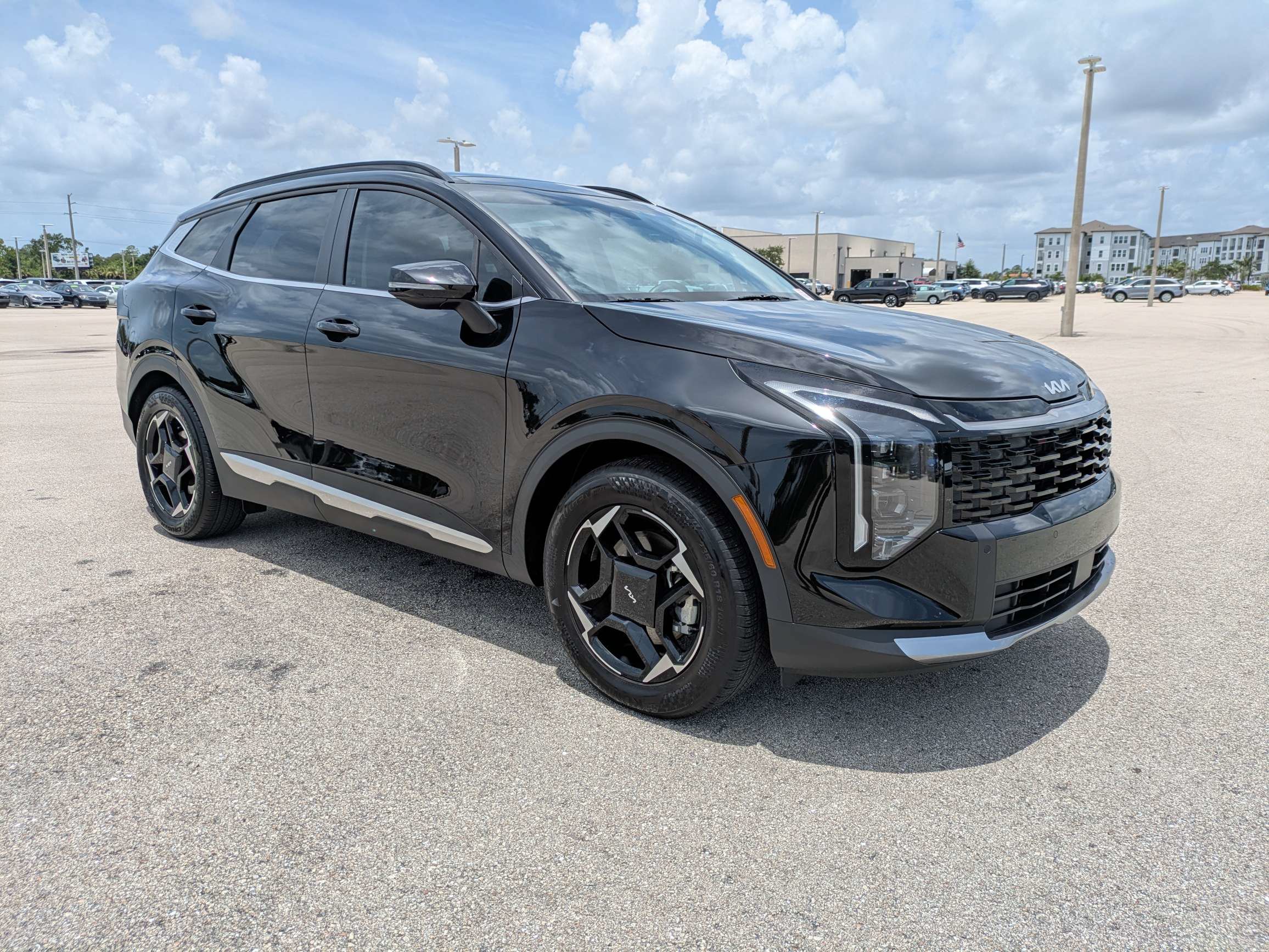 Certified 2026 Kia Sportage EX w/ EX Panorama Roof Package FWD image 2