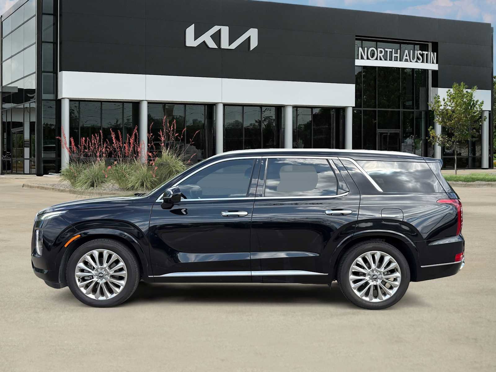 Used 2020 Hyundai Palisade Limited image 7
