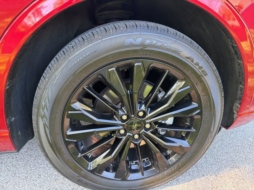 Used 2023 Ford Escape ST-Line Elite AWD/4WD image 16