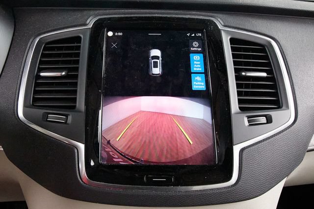 Certified 2023 Volvo XC90 B6 Core w/ Protection Package Premier AWD/4WD image 14